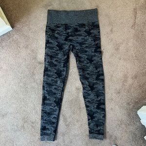 GYMSHARK Camo Seamless Legging